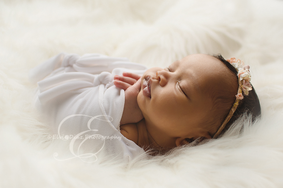 chicago-newborn-photographer-elvie-girl-wrapped-baby-white-devotedknits