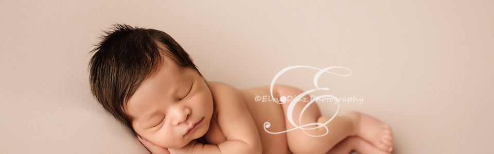 Affordable Newborn Photographer