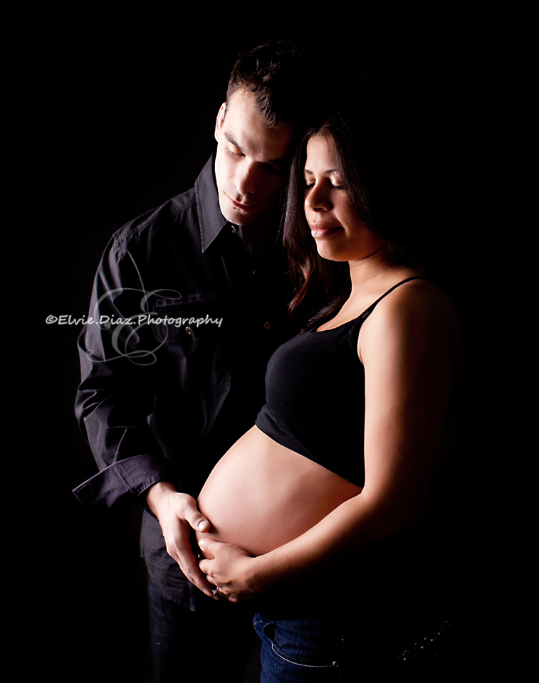 Beautiful parents to be…(Chicago Maternity Photographer)