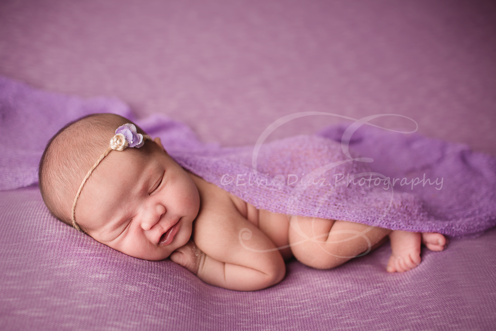 Myrcella 10days old (Chicago Newborn Photographer)